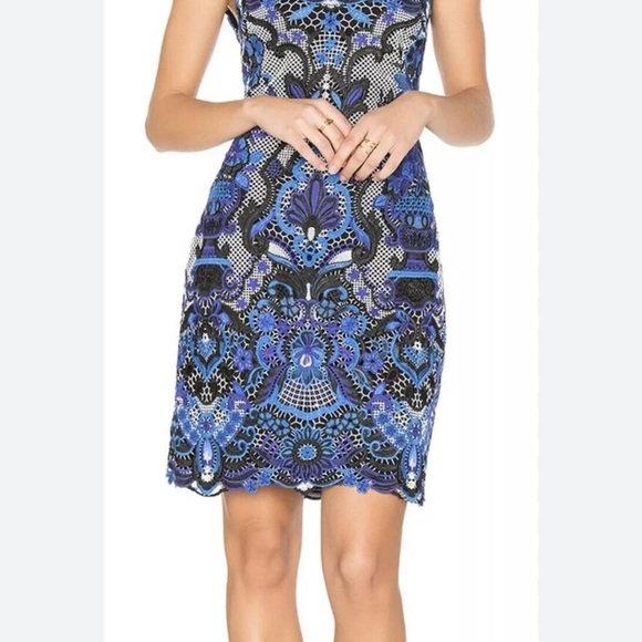 Alice + Olivia Nakia Giupure Lace Mini Dress EUC - Picture 3 of 8